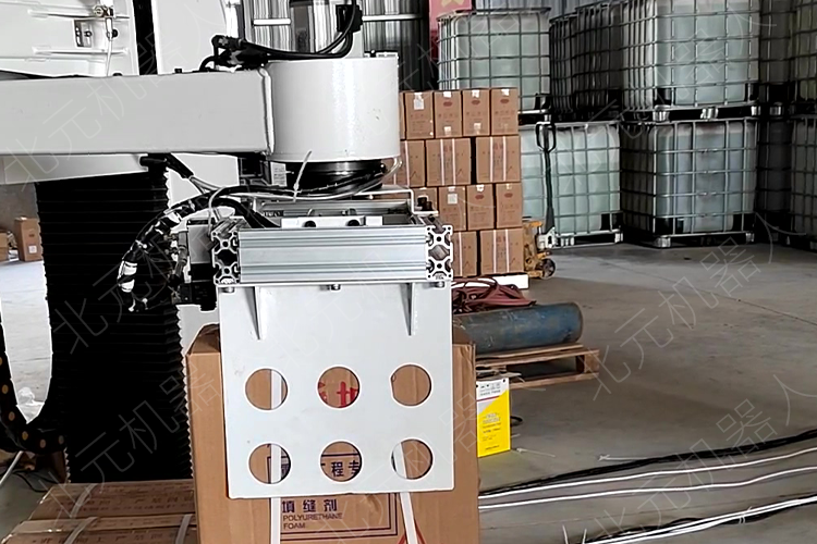 箱子碼垛，立柱自動堆垛機器人